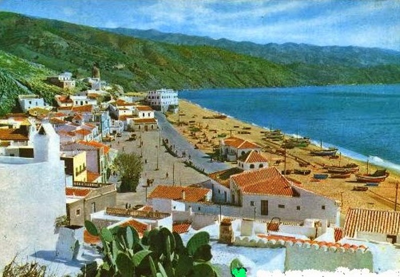 1960-70-castell_de_ferro-vista--.jpg